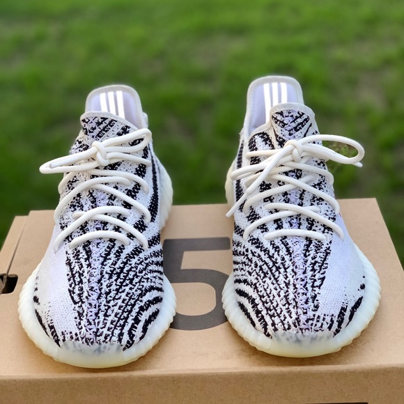 Yeezy V2 “Zebra”